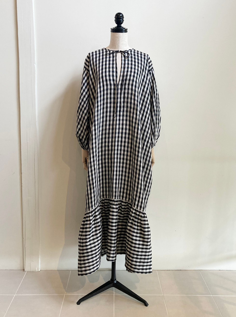 特価 Doublemaison Kamiorikaori ドゥーブルメゾン白ワンピース ロングワンピース マキシワンピース